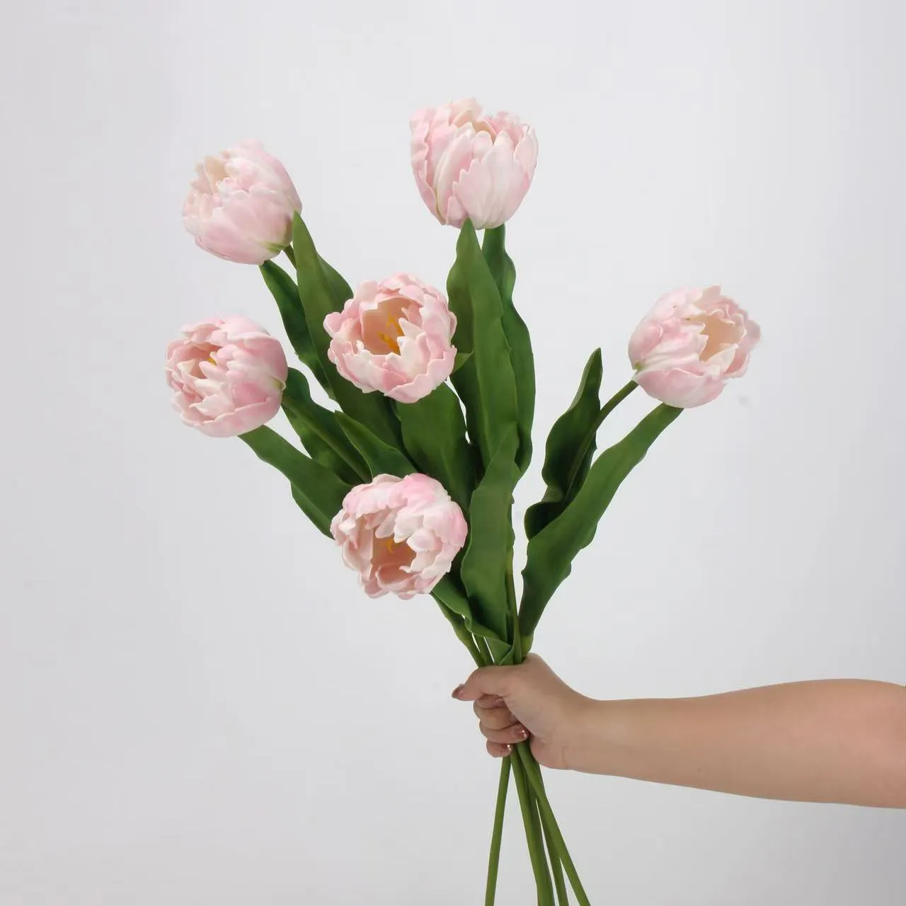Solutions of decorating flower vases