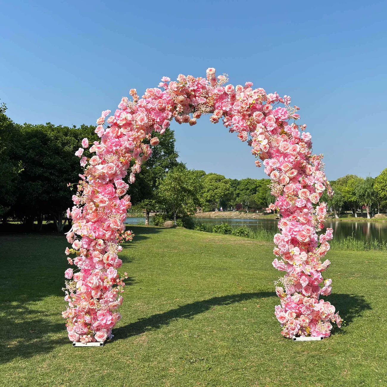 花の人工花柄の背景提案ウェディングパーティーの装飾