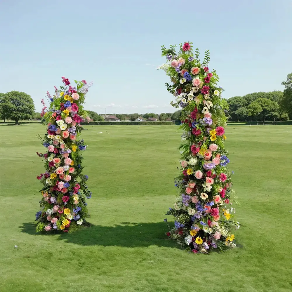 フレームを含むパーティーの装飾用の花アーチの花の柱